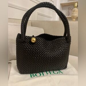 BOTTEGA VENETA Tosca intrecciato leather shoulder bag